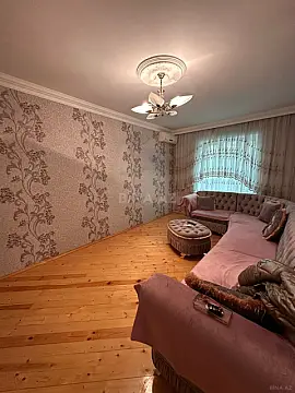Kirayə verilir 2 otaqlı mənzil 60 m²