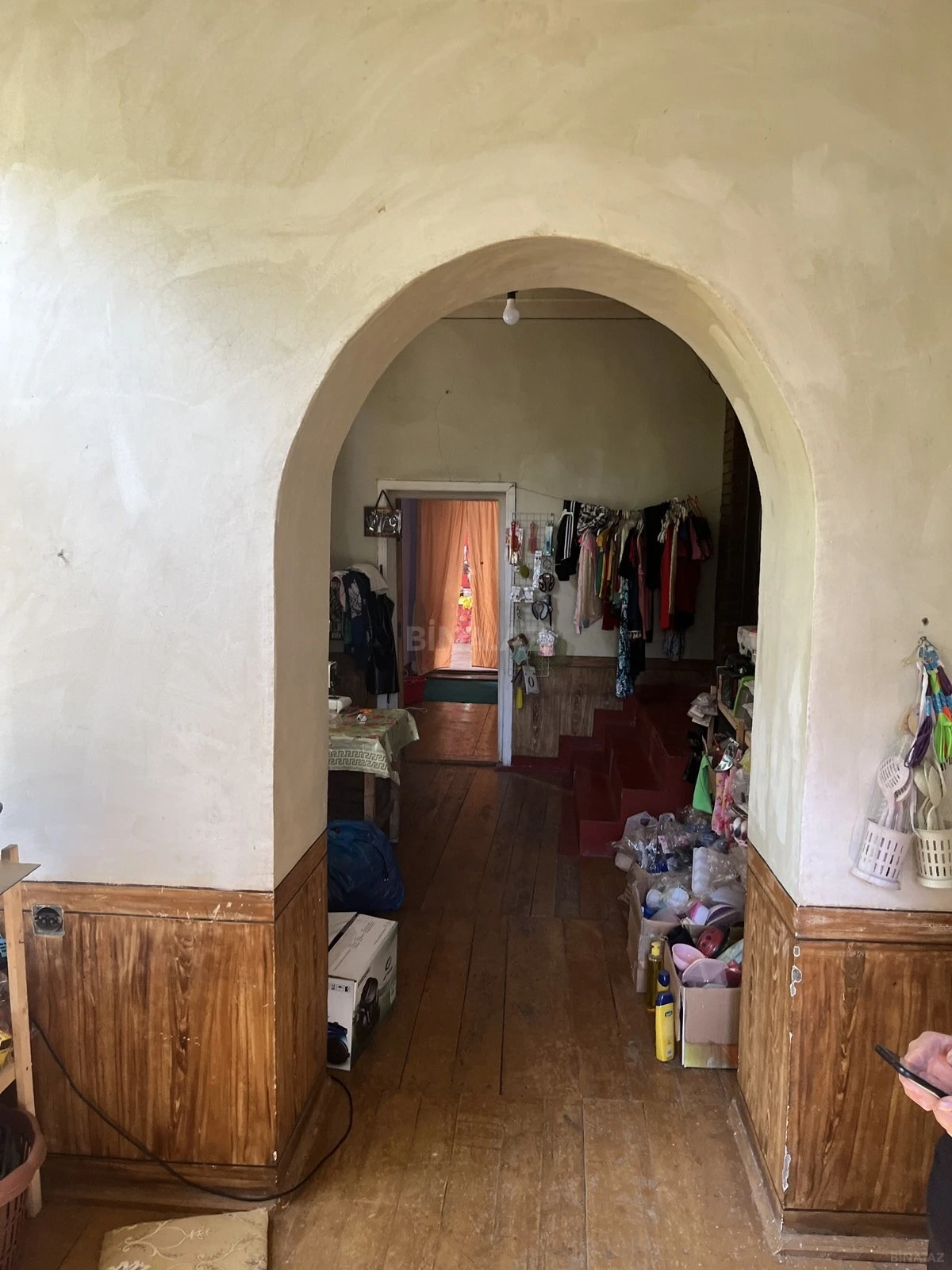 Satılır 6 otaqlı həyət evi 233 m²