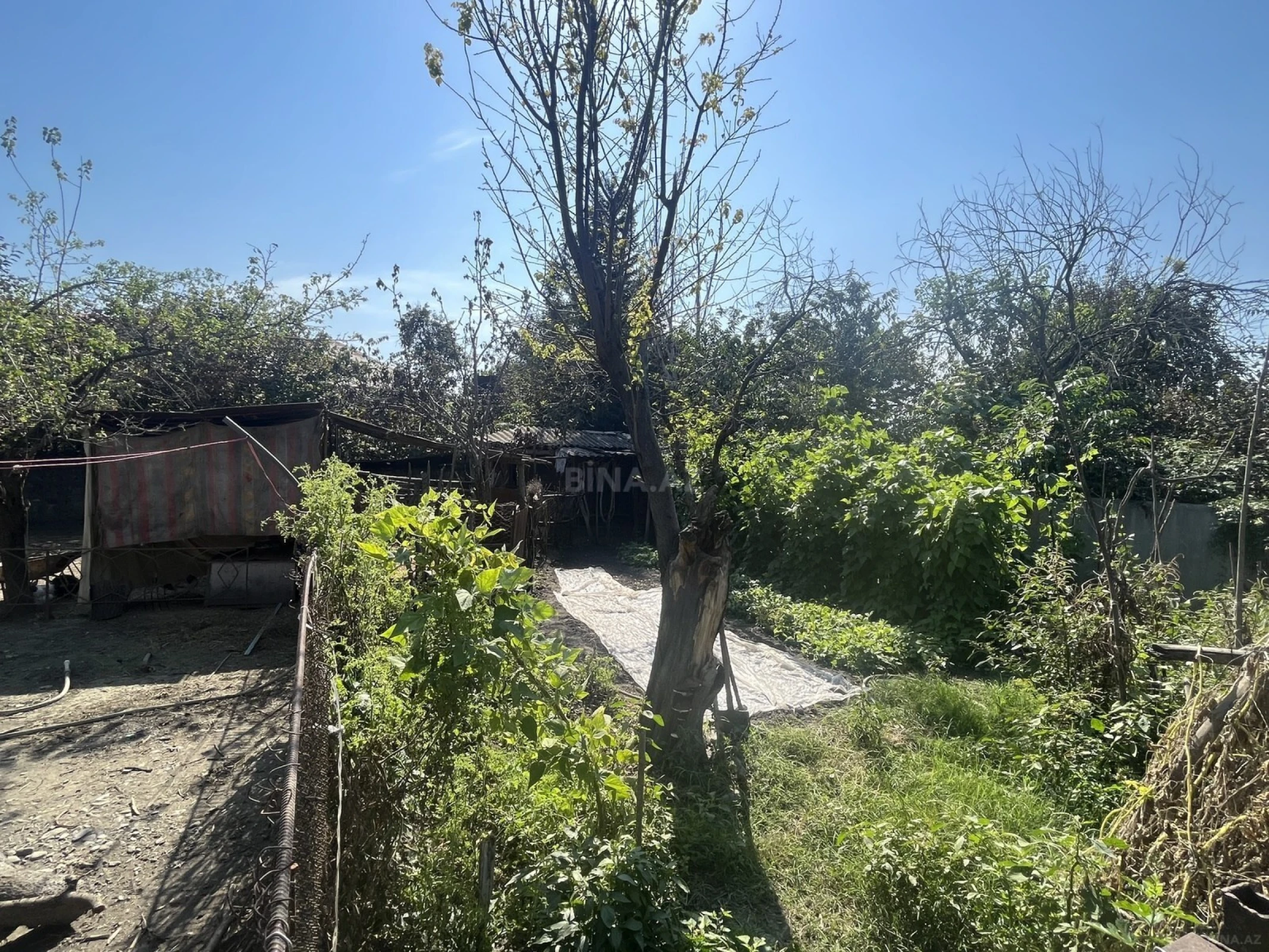 Satılır 6 otaqlı həyət evi 233 m²