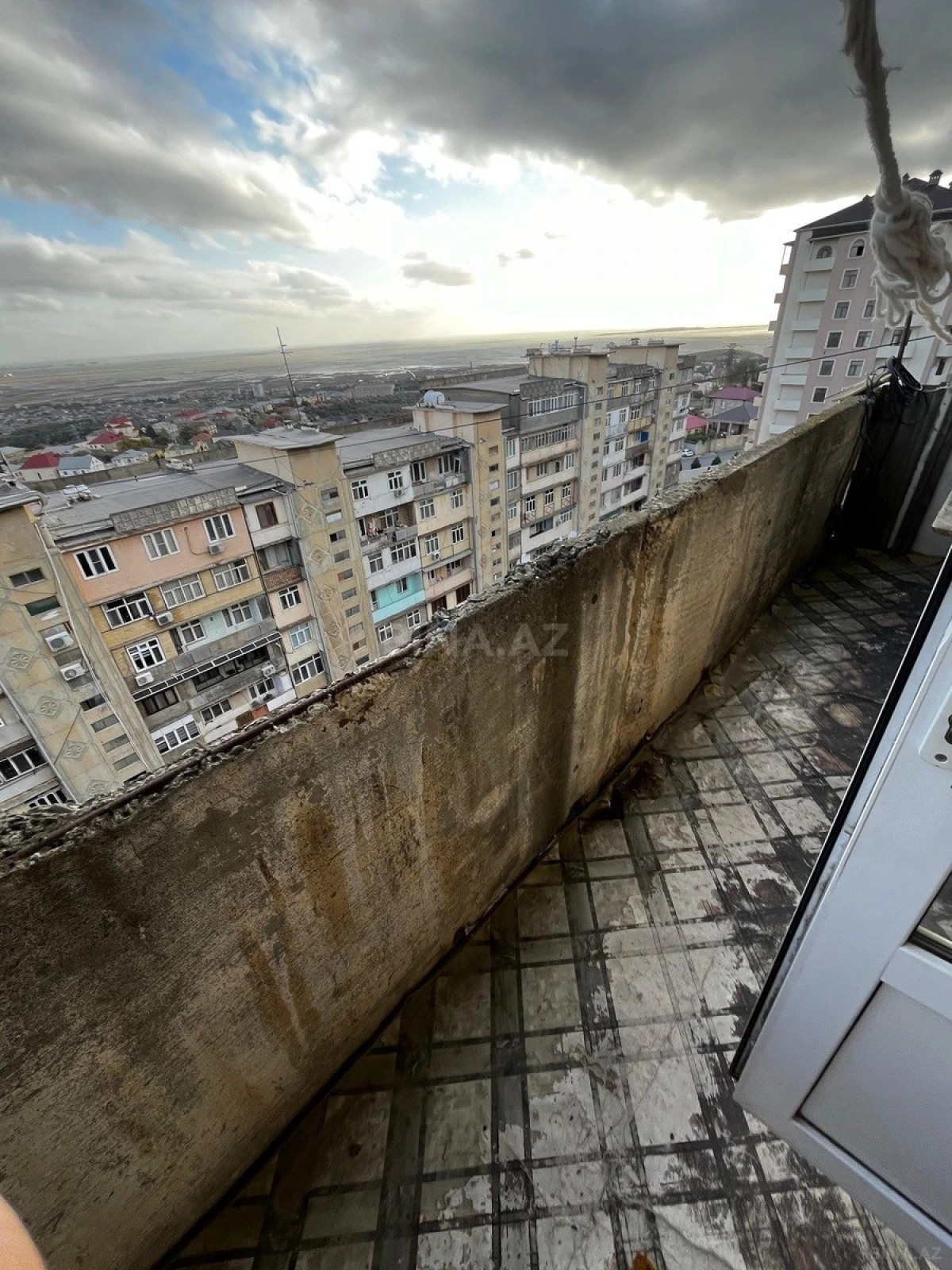 Satılır 3 otaqlı mənzil 78 m²