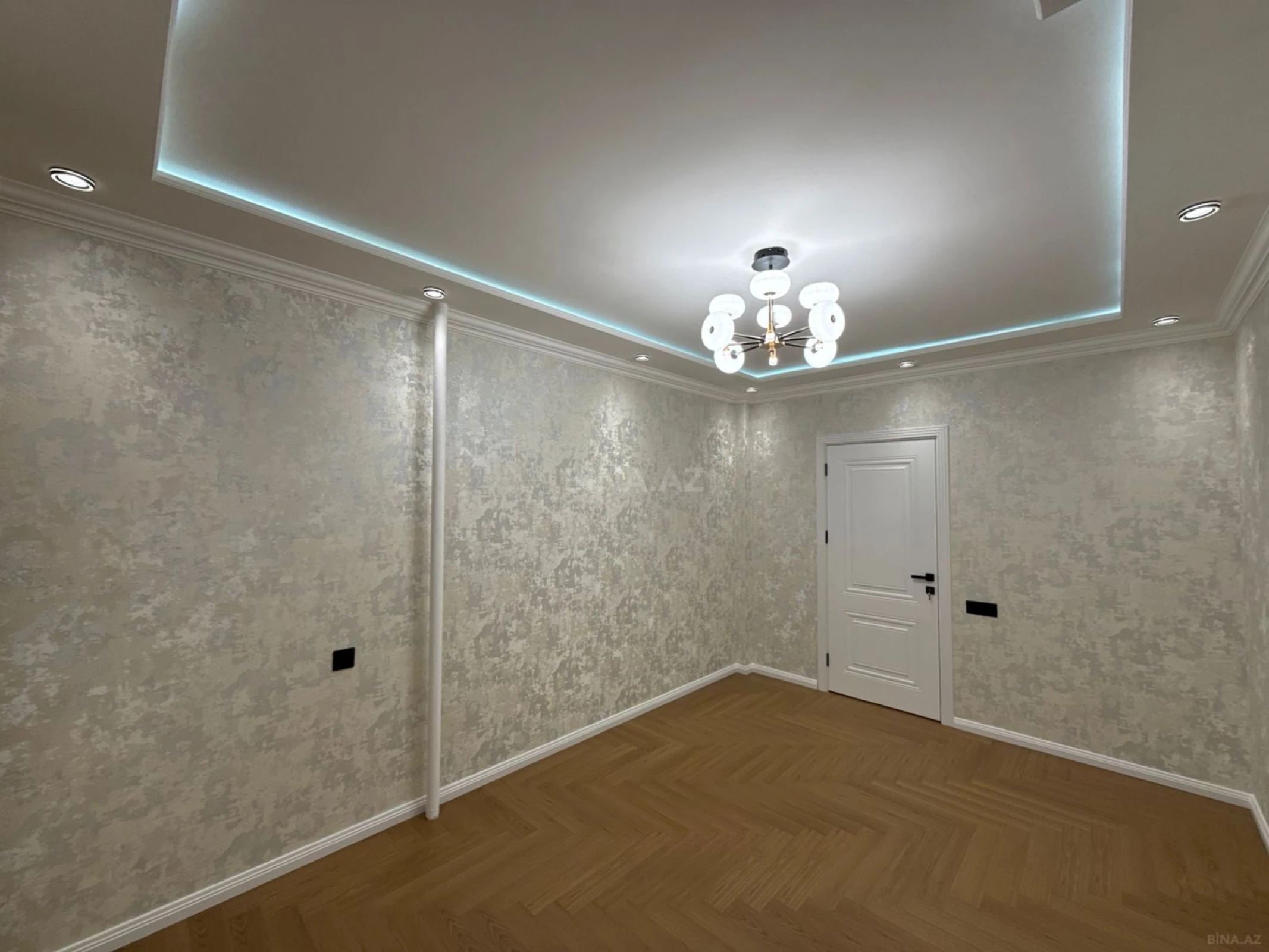 Satılır 3 otaqlı mənzil 80 m²