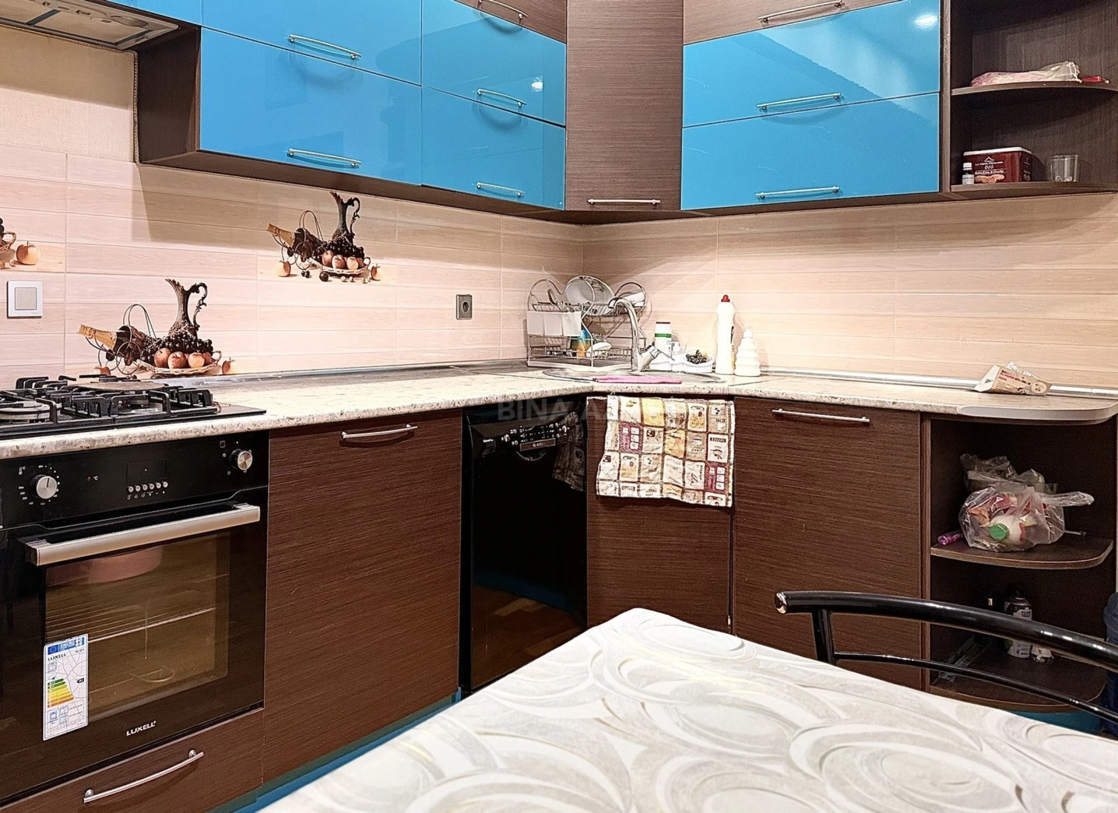 Kirayə verilir 3 otaqlı mənzil 130 m²