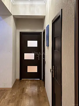 Kirayə verilir 3 otaqlı mənzil 130 m²