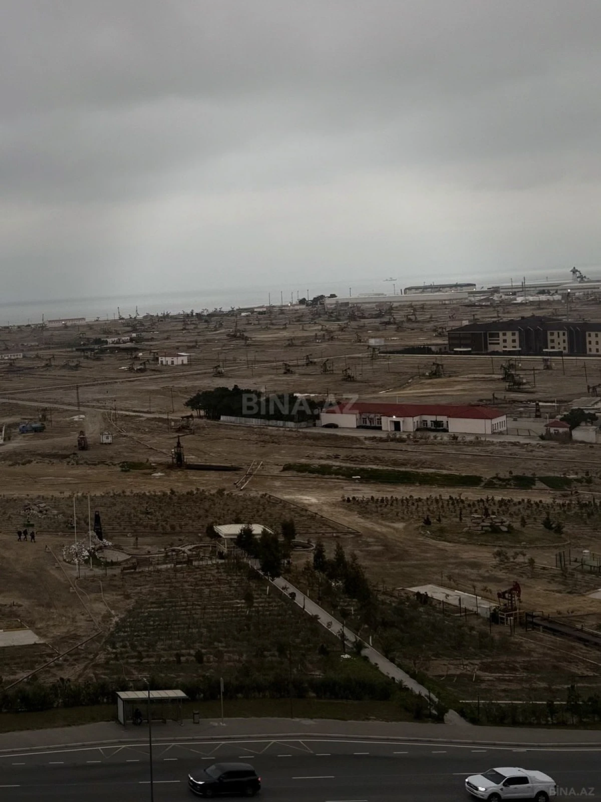 Kirayə verilir 3 otaqlı mənzil 130 m²