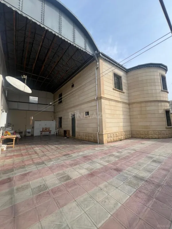 Kirayə verilir 6 otaqlı həyət evi 220 m²