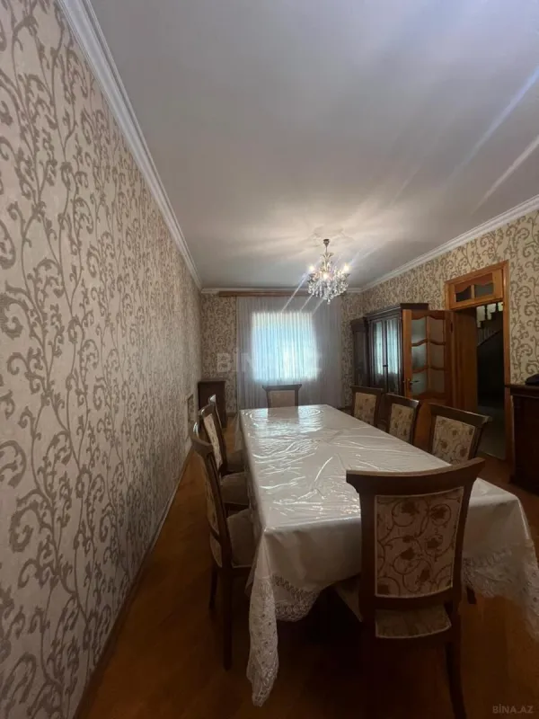 Kirayə verilir 6 otaqlı həyət evi 220 m²