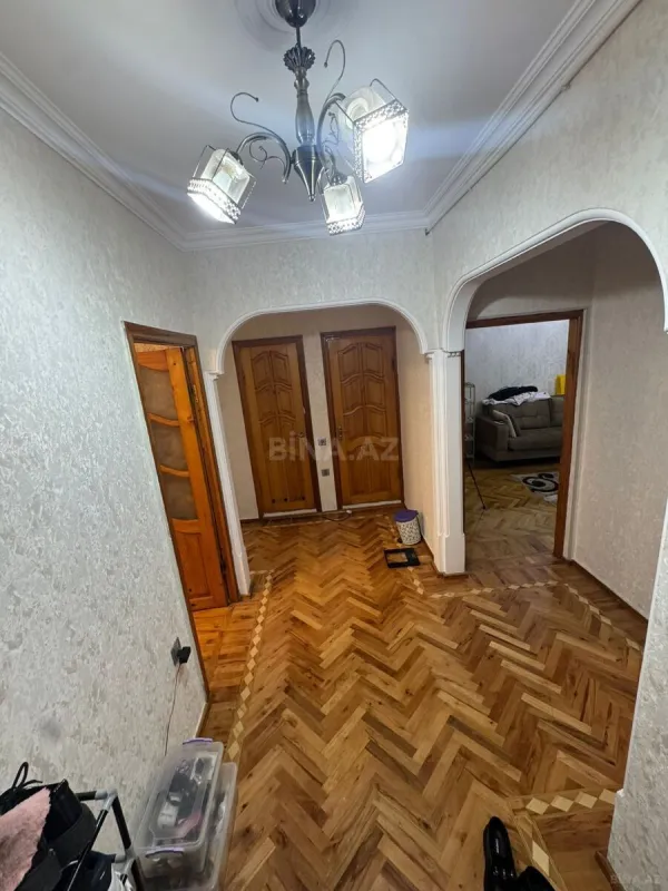 Satılır 3 otaqlı mənzil 75 m²