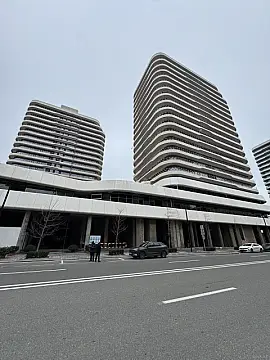 Satılır 3 otaqlı mənzil 180 m² — Bakı, Köhnə Günəşli 3 otaq 180.00 m²