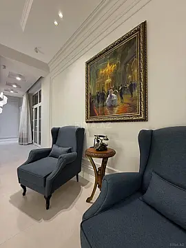 Kirayə verilir 6 otaqlı həyət evi 500 m²