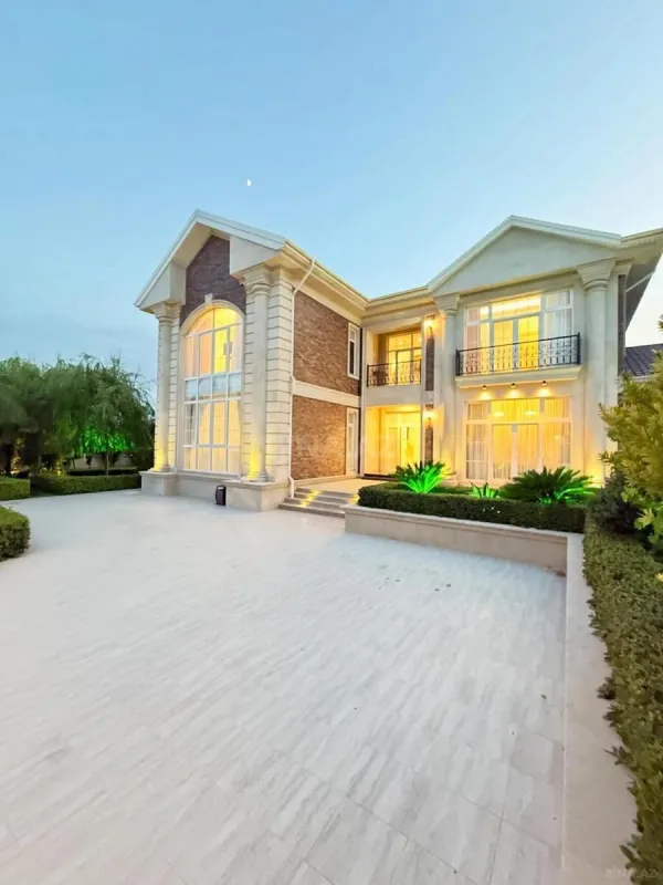 Kirayə verilir 6 otaqlı həyət evi 500 m²