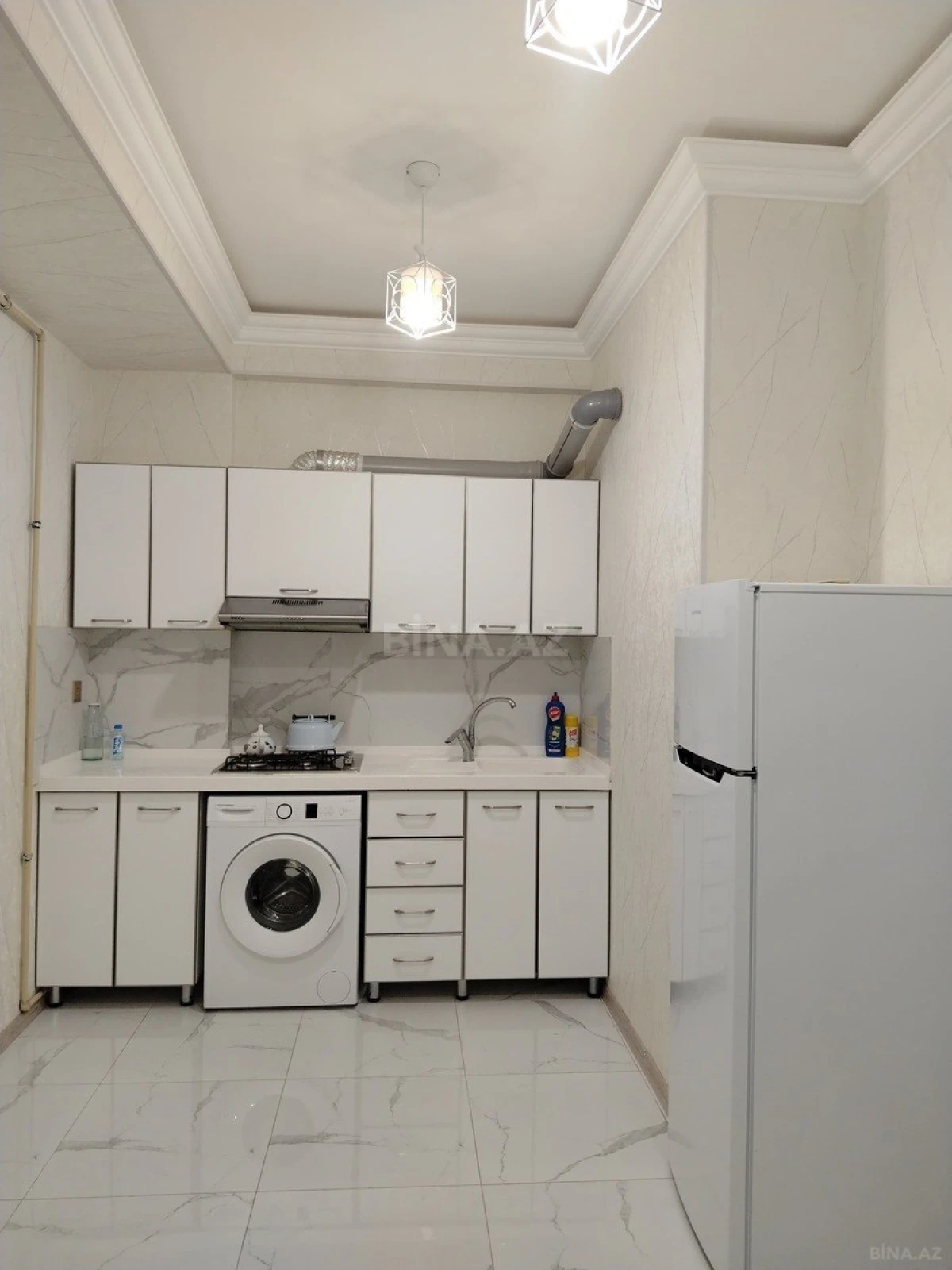 Kirayə verilir 2 otaqlı mənzil 60 m²