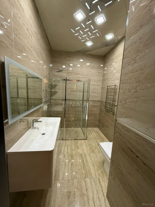 Kirayə verilir 3 otaqlı mənzil 153 m²