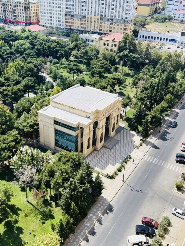 Satılır 2 otaqlı mənzil 65 m²