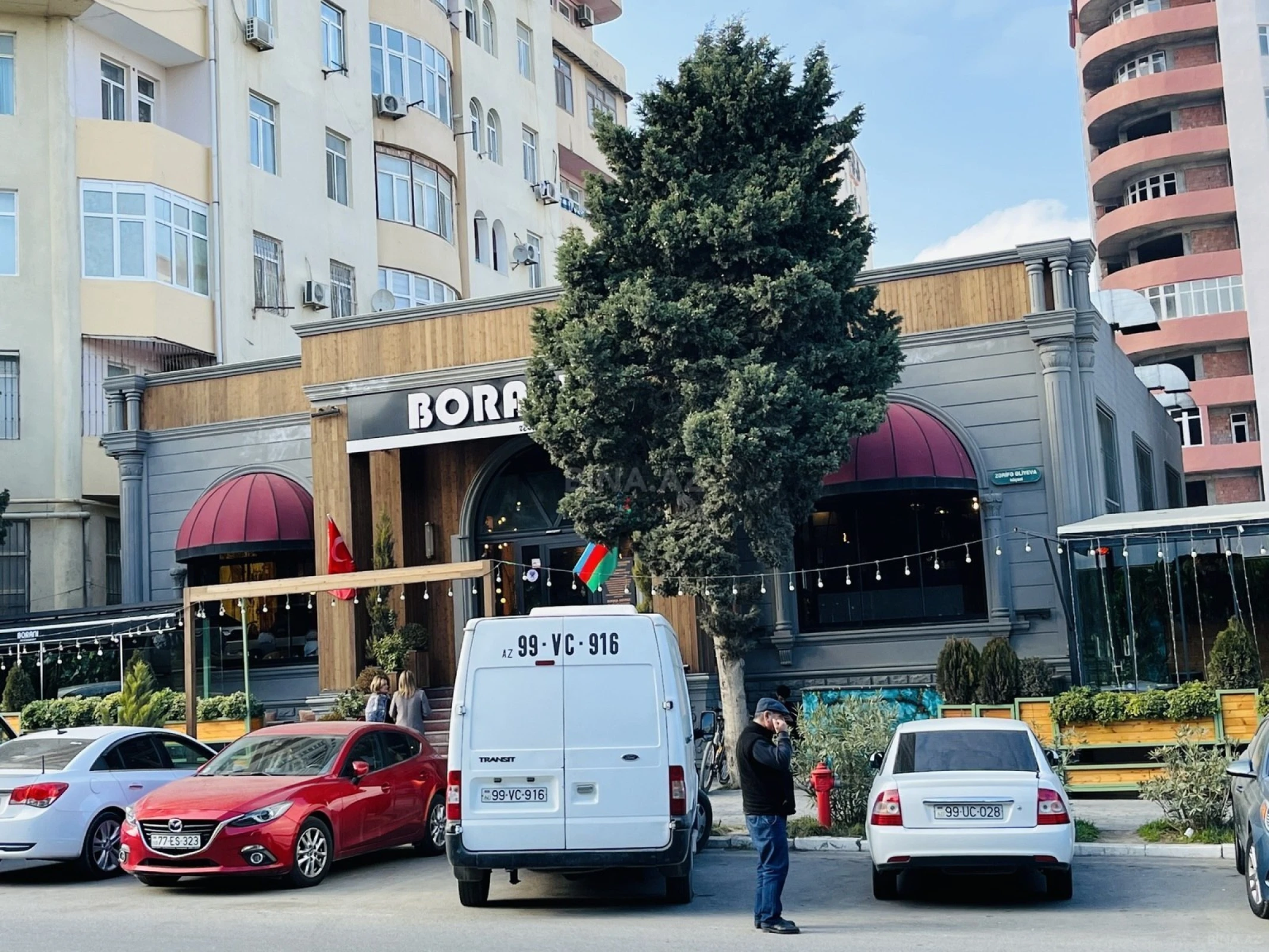 Satılır 2 otaqlı mənzil 65 m²