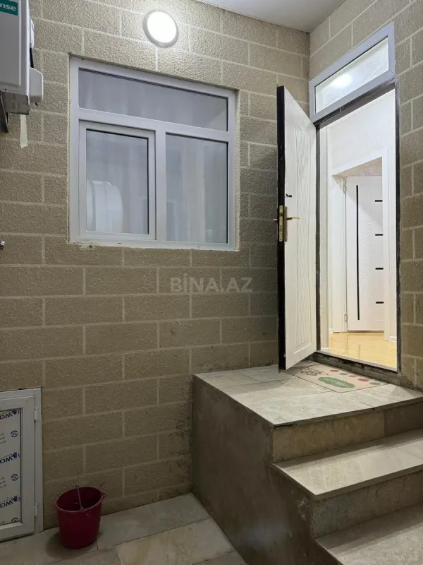 Satılır 2 otaqlı həyət evi 68.5 m²