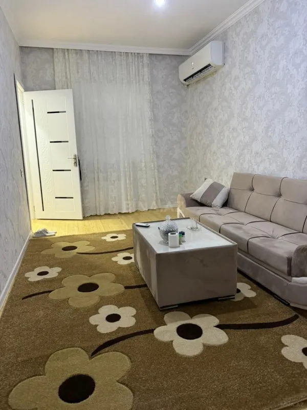 Satılır 2 otaqlı həyət evi 68.5 m²