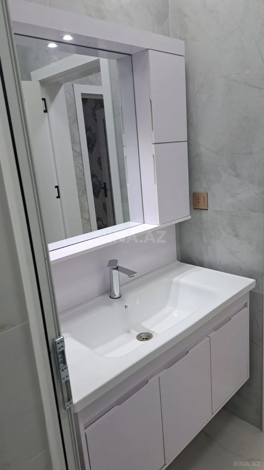 Satılır 3 otaqlı həyət evi 70 m²