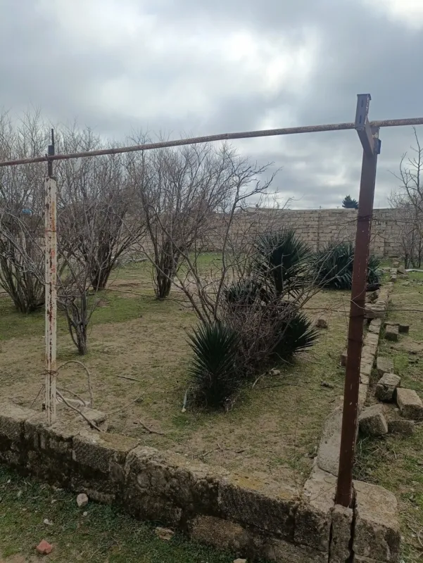 Satılır torpaq sahəsi 2.4 m²