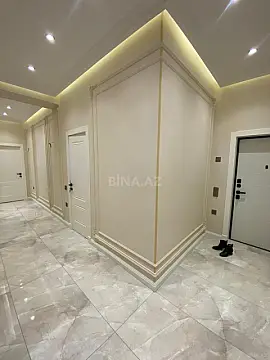 Satılır 4 otaqlı mənzil 138 m²