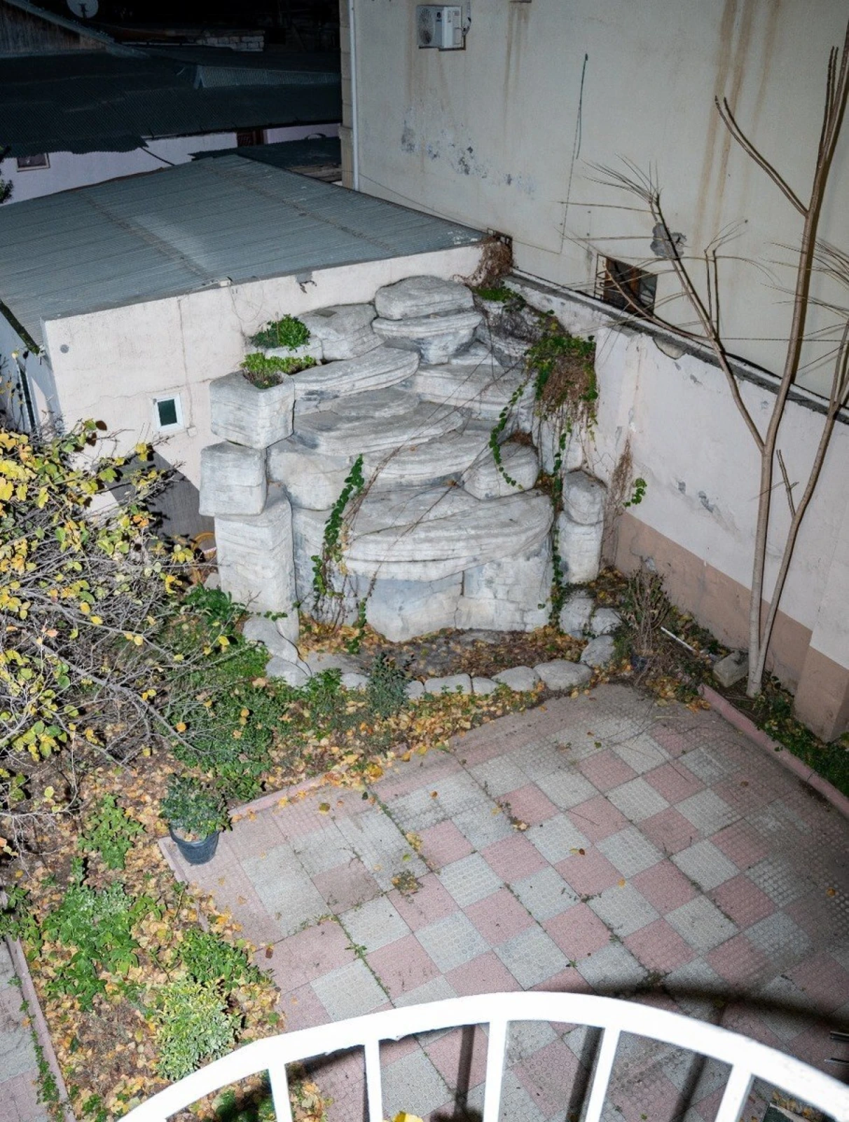 Satılır 7 otaqlı həyət evi 522 m²