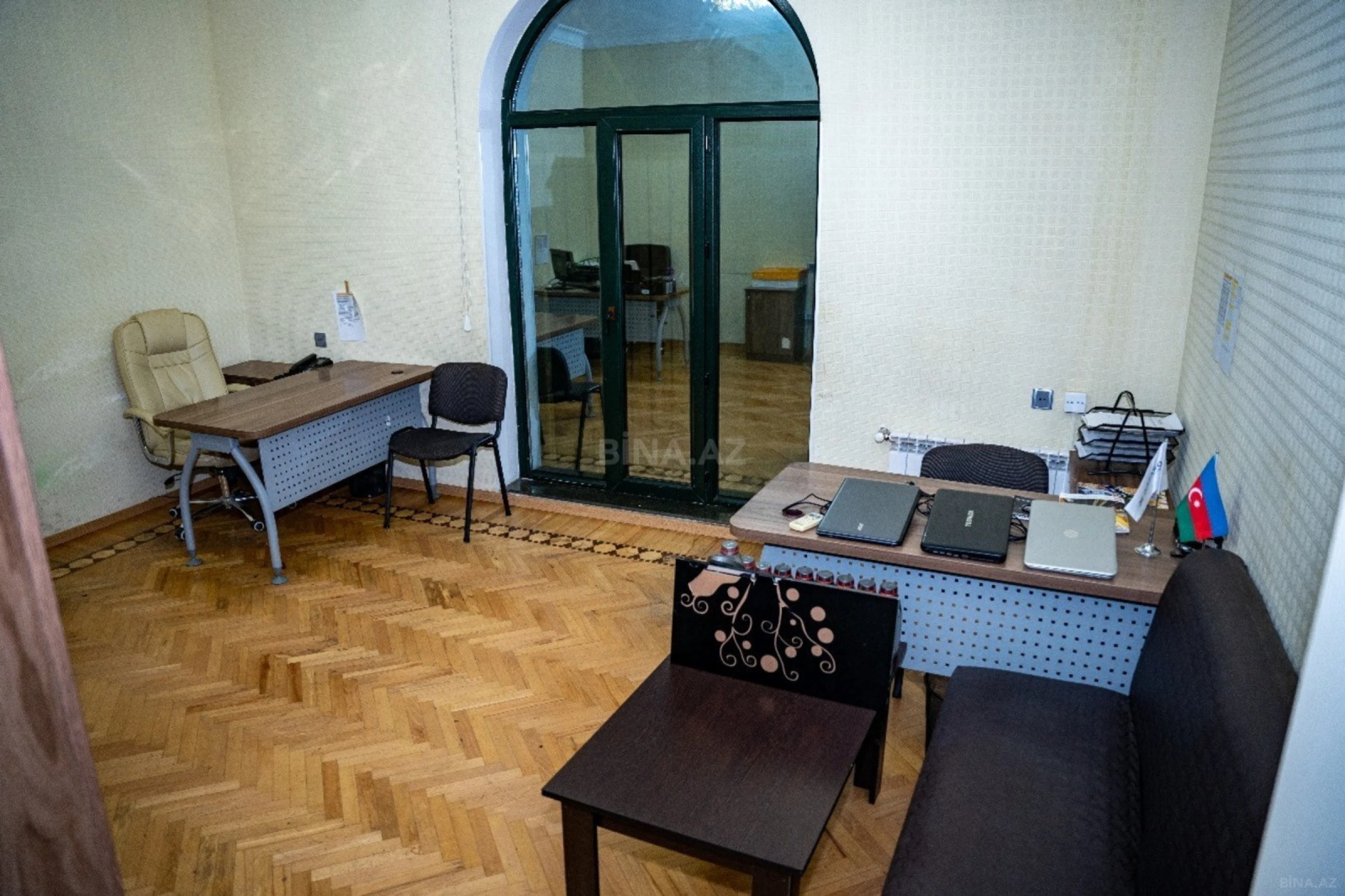 Satılır 7 otaqlı həyət evi 522 m²