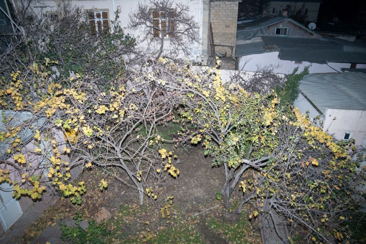 Satılır 7 otaqlı həyət evi 522 m²