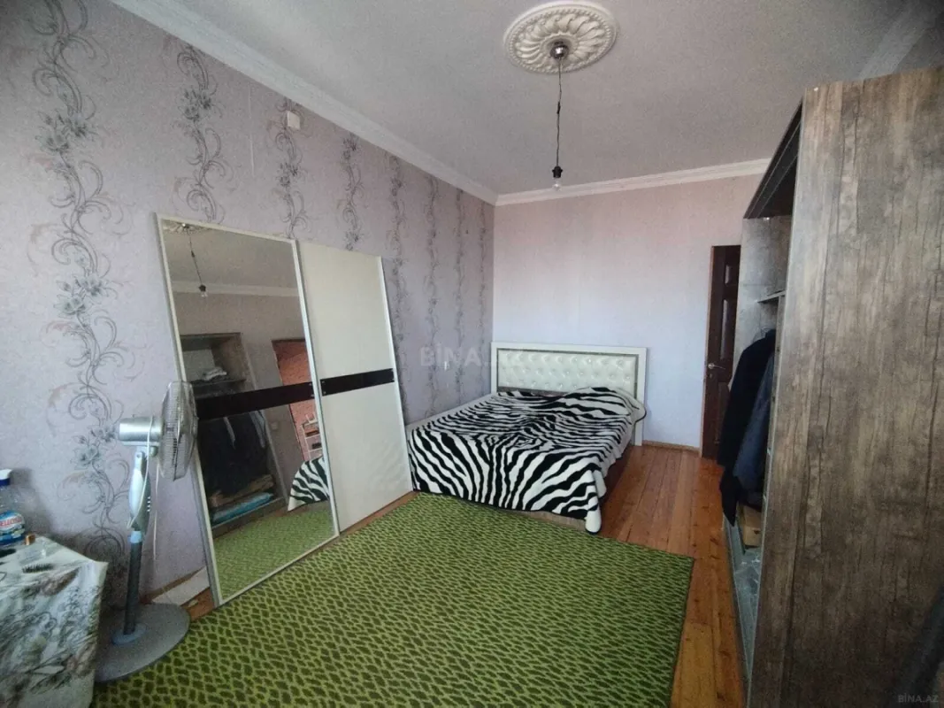 Satılır 3 otaqlı mənzil 90 m²