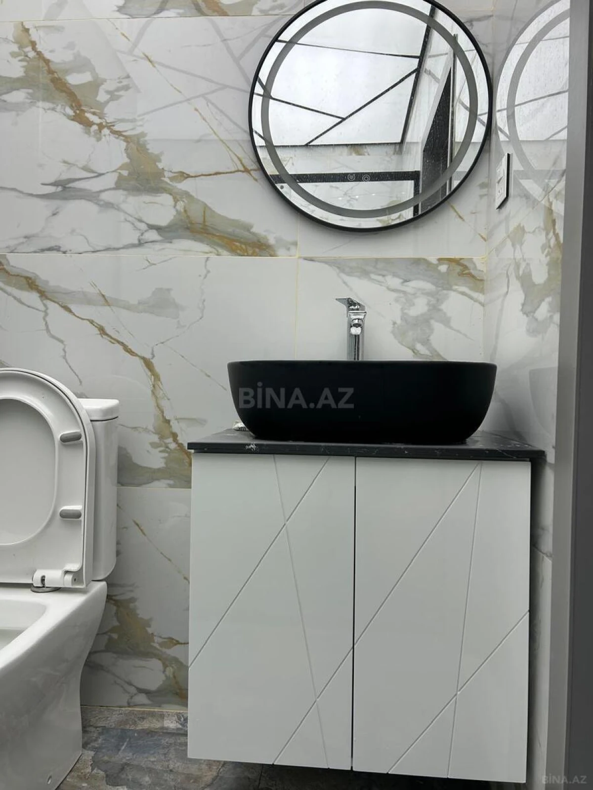 Satılır 2 otaqlı mənzil 53 m²