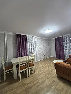 Satılır 1 otaqlı mənzil 40 m²