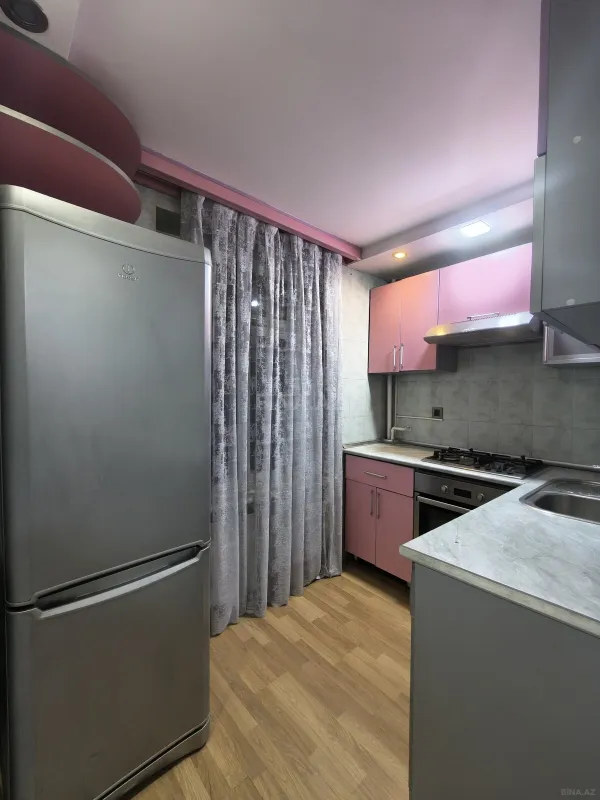 Satılır 1 otaqlı mənzil 40 m²