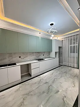 Satılır 3 otaqlı mənzil 108 m²