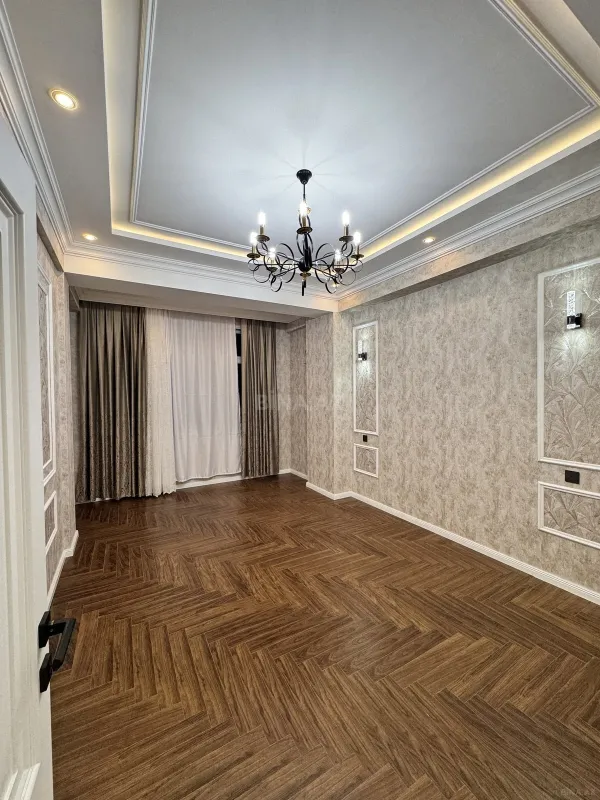 Satılır 3 otaqlı mənzil 108 m²