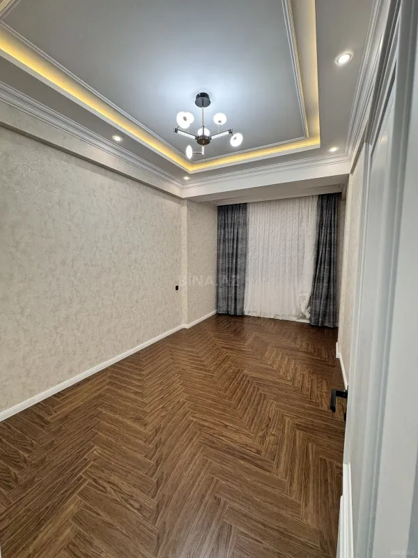 Satılır 3 otaqlı mənzil 108 m²
