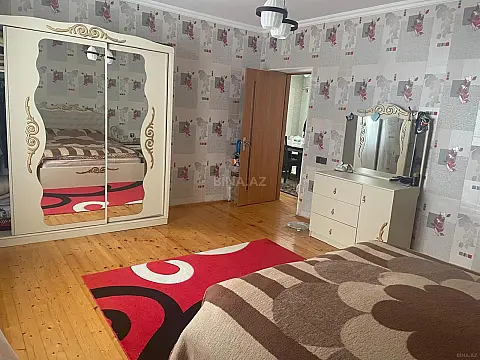 Kirayə verilir 4 otaqlı həyət evi 120 m²