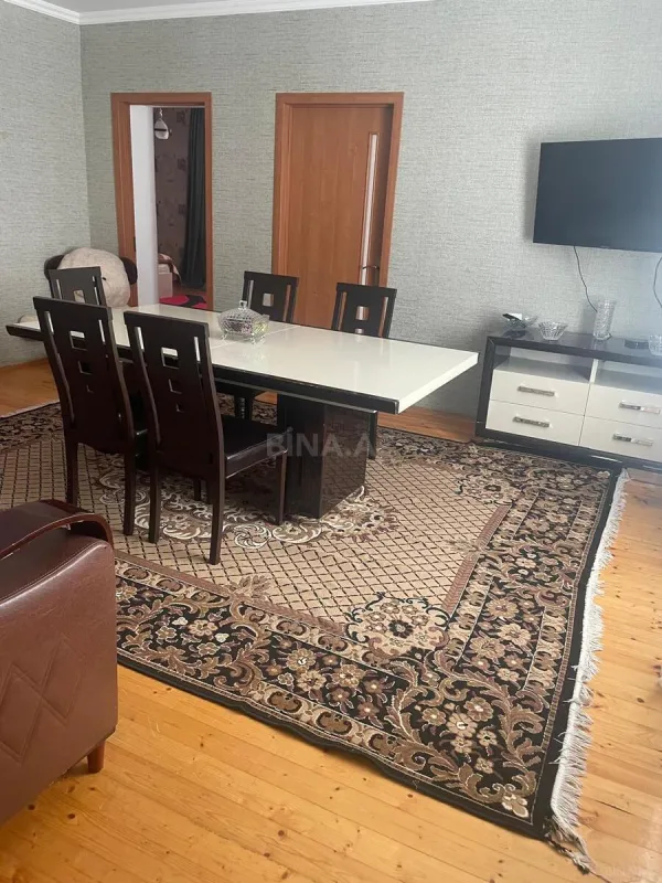 Kirayə verilir 4 otaqlı həyət evi 120 m²
