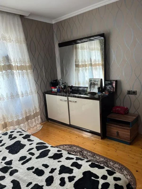 Kirayə verilir 4 otaqlı həyət evi 120 m²