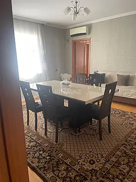 Kirayə verilir 4 otaqlı həyət evi 120 m²