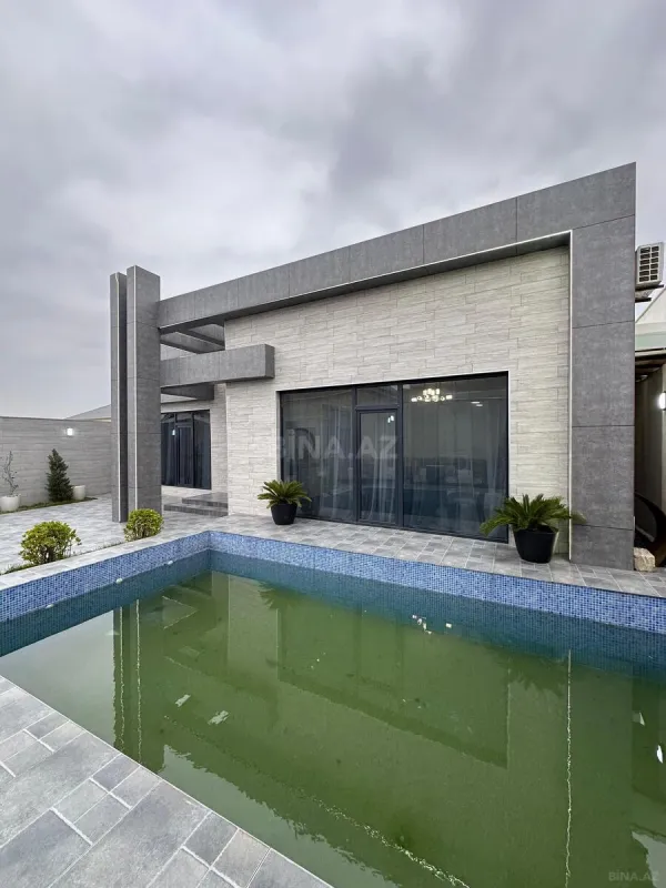 Satılır 4 otaqlı həyət evi 200 m²