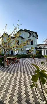 Satılır 8 otaqlı həyət evi 360 m² — Bakı, Xəzər 8 otaq 360.00 m²