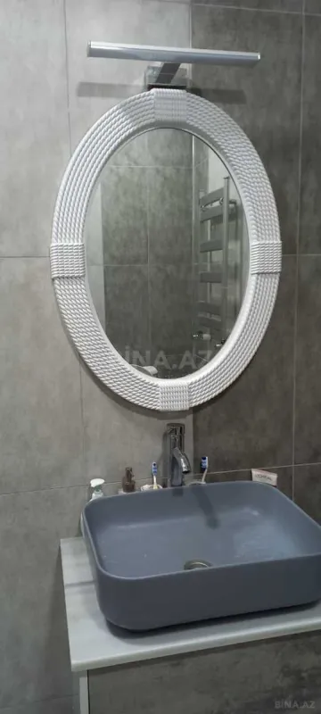 Satılır 8 otaqlı həyət evi 360 m²