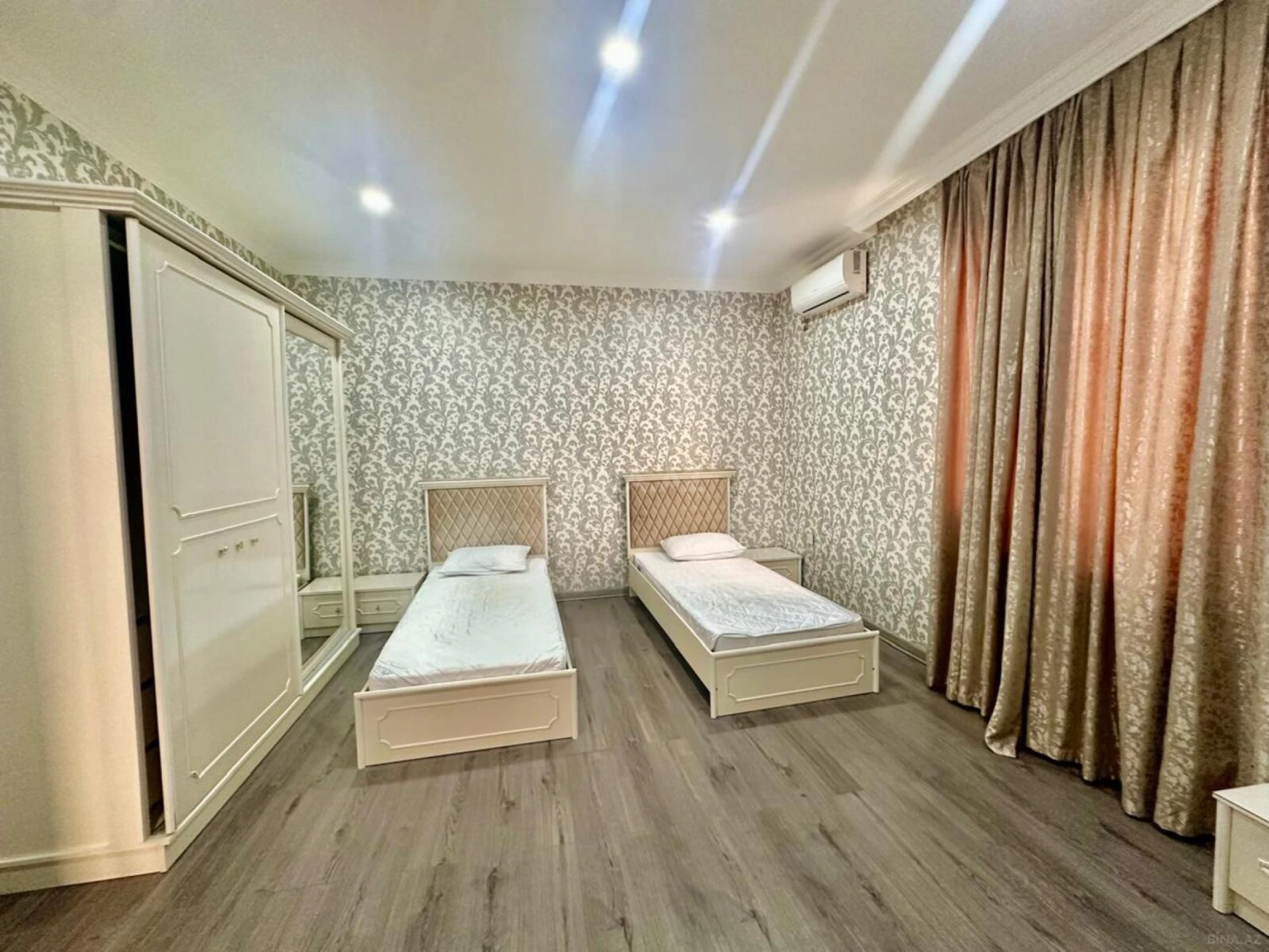 Satılır 5 otaqlı həyət evi 117 m²