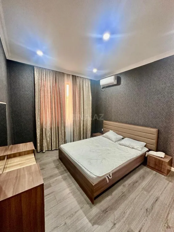 Satılır 5 otaqlı həyət evi 117 m²