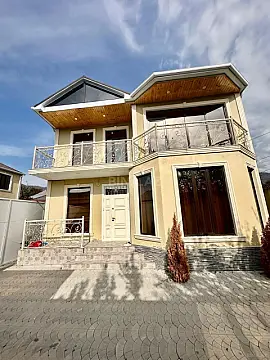 Satılır 5 otaqlı həyət evi 117 m² — Qəbələ 5 otaq 117.00 m²