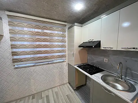 Kirayə verilir 2 otaqlı mənzil 40 m²