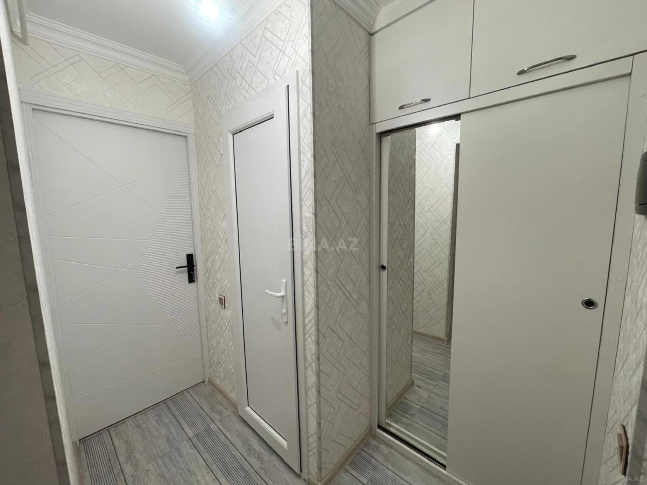 Kirayə verilir 2 otaqlı mənzil 40 m²