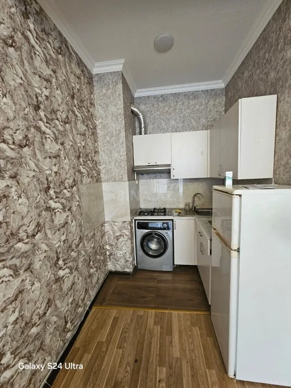 Kirayə verilir 2 otaqlı mənzil 55 m²