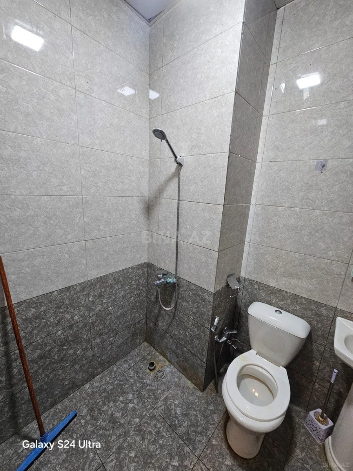 Kirayə verilir 2 otaqlı mənzil 55 m²