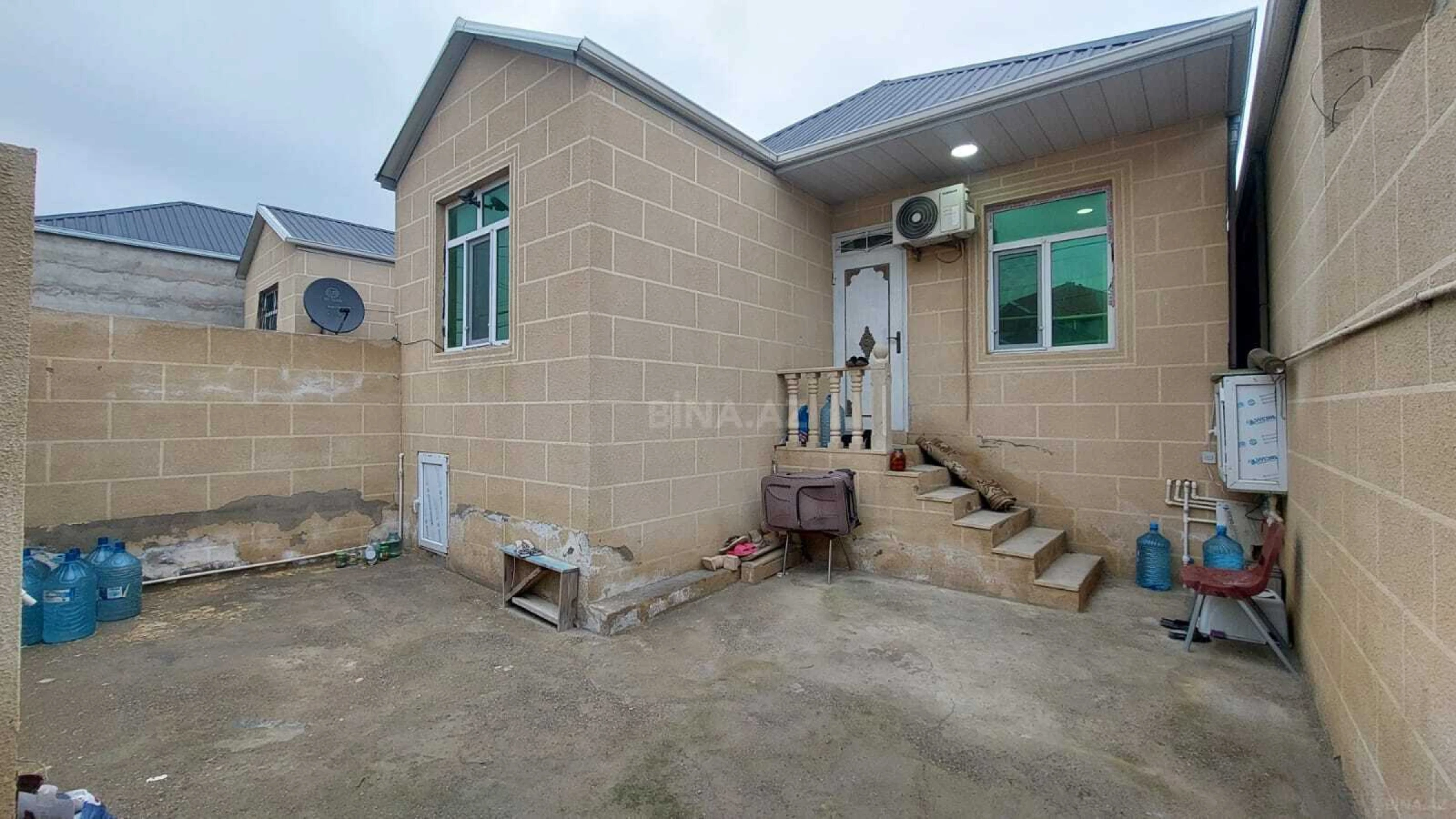 Satılır 3 otaqlı həyət evi 75 m²