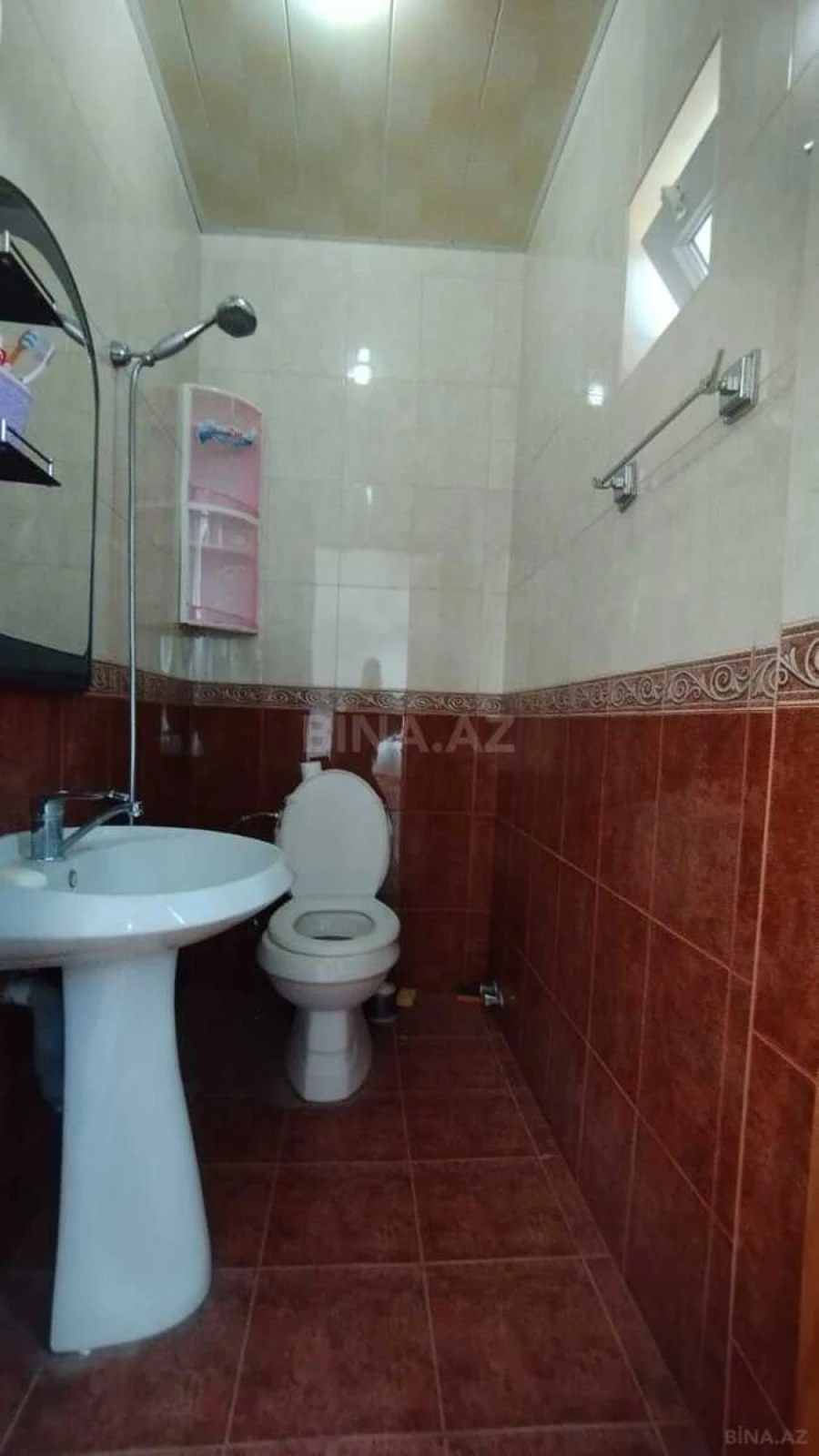 Satılır həyət evi 300 m²