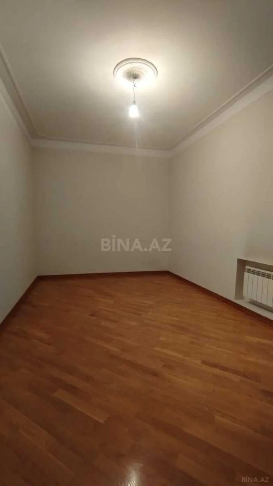 Satılır həyət evi 300 m²